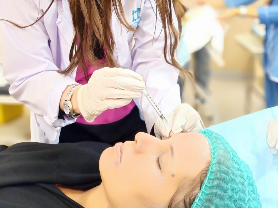 Permanent Eyebrows by Dr. Amna Nasir image 1