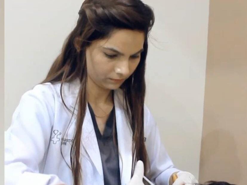 Holistic Slimming Cocktail by Dr. Amna Nasir image 1