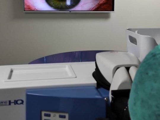 Blepharospasm (Both Eyes) by Dr. Tariq Mahmood image 1