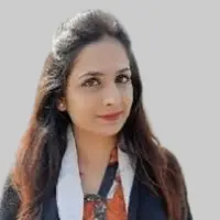 Dr. Fakeeha Maryam
