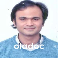 Dentist at Pearls 32 Dental Care Lahore Dr. Atif Anwar Siddiqi