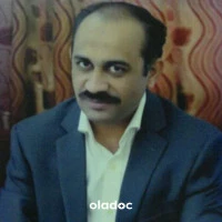 Internal Medicine Specialist at Al-Hadeed Madical Centre Karachi Dr. Adil Khan