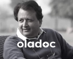 Top Gynecologist Lahore Prof. Dr. Riaz Ahmad Khan