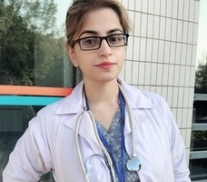 Top Family Physician Video Consultation Dr. Sunaina Abdul Satarr