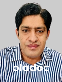 Pediatrician at Taj Specialist Clinic Karachi Dr. Mujeeb Rehman